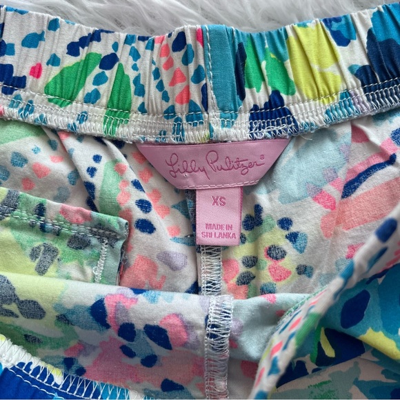 Lilly Pulitzer | "Dive In" Ocean View Tie Dye Board Shorts - Picture 5 of 7